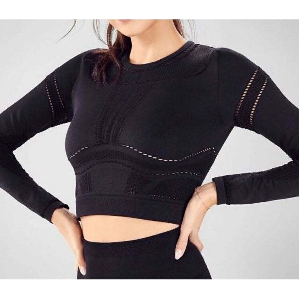 Fabletics Top Seamless Compression Mesh Crop - Picture 12 of 12